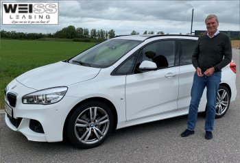 BMW 225ix